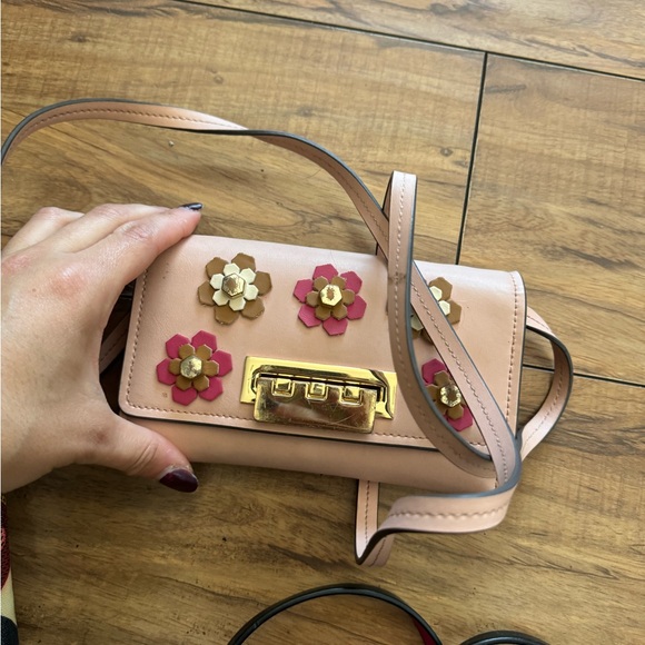 Designer bag bundle! - Picture 4 of 6